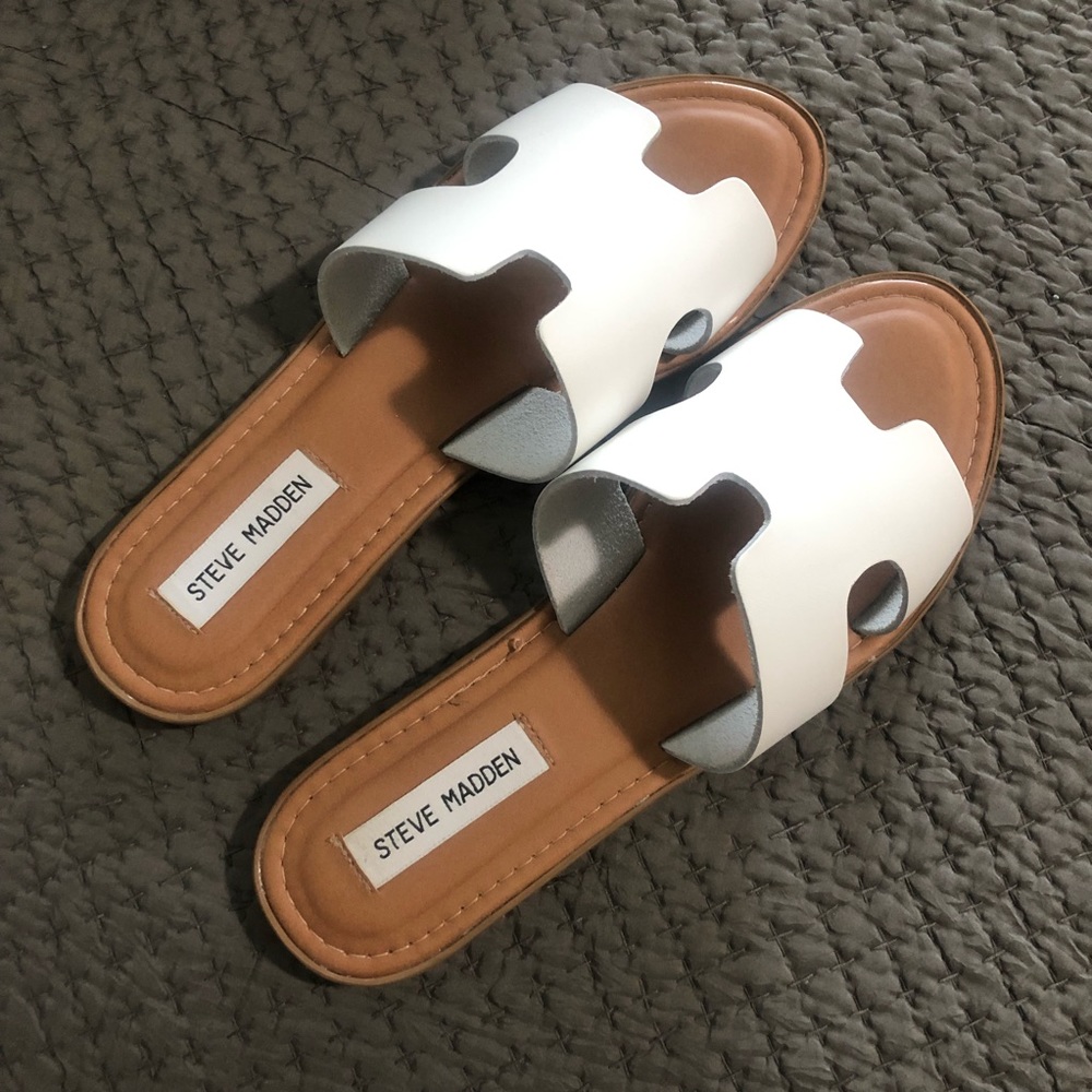 NEW Steve Madden Greece look Kann slide sandals